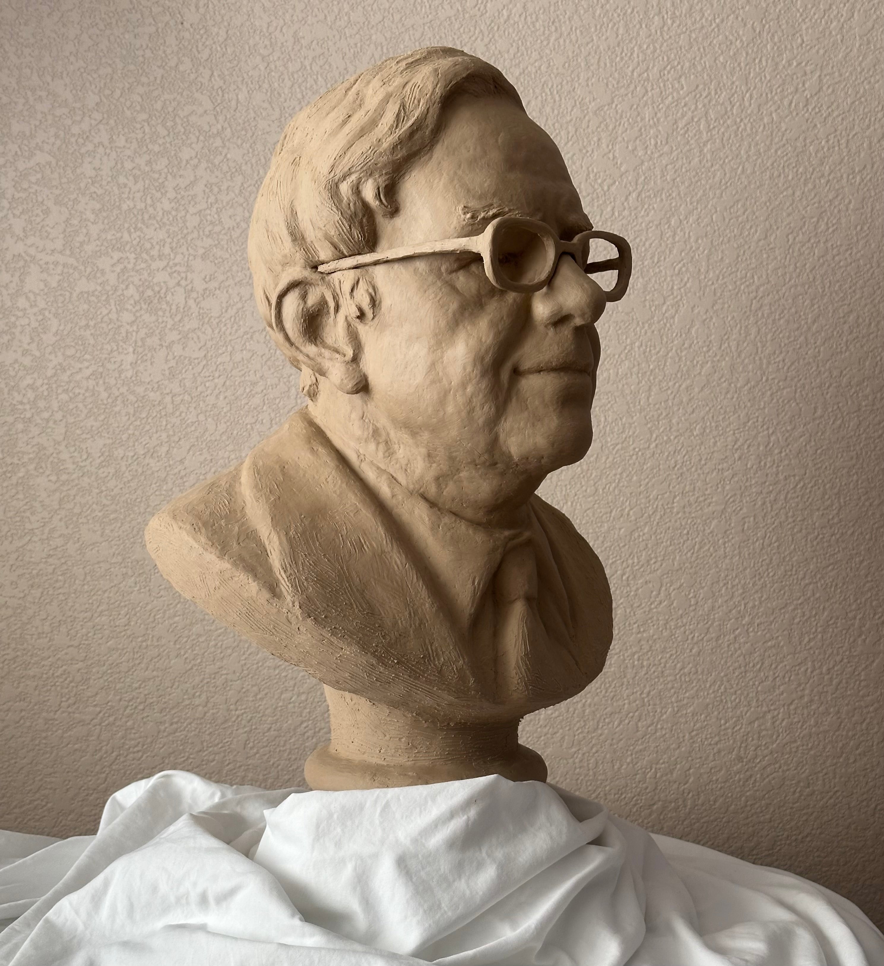 Warren Buffett Sculpture