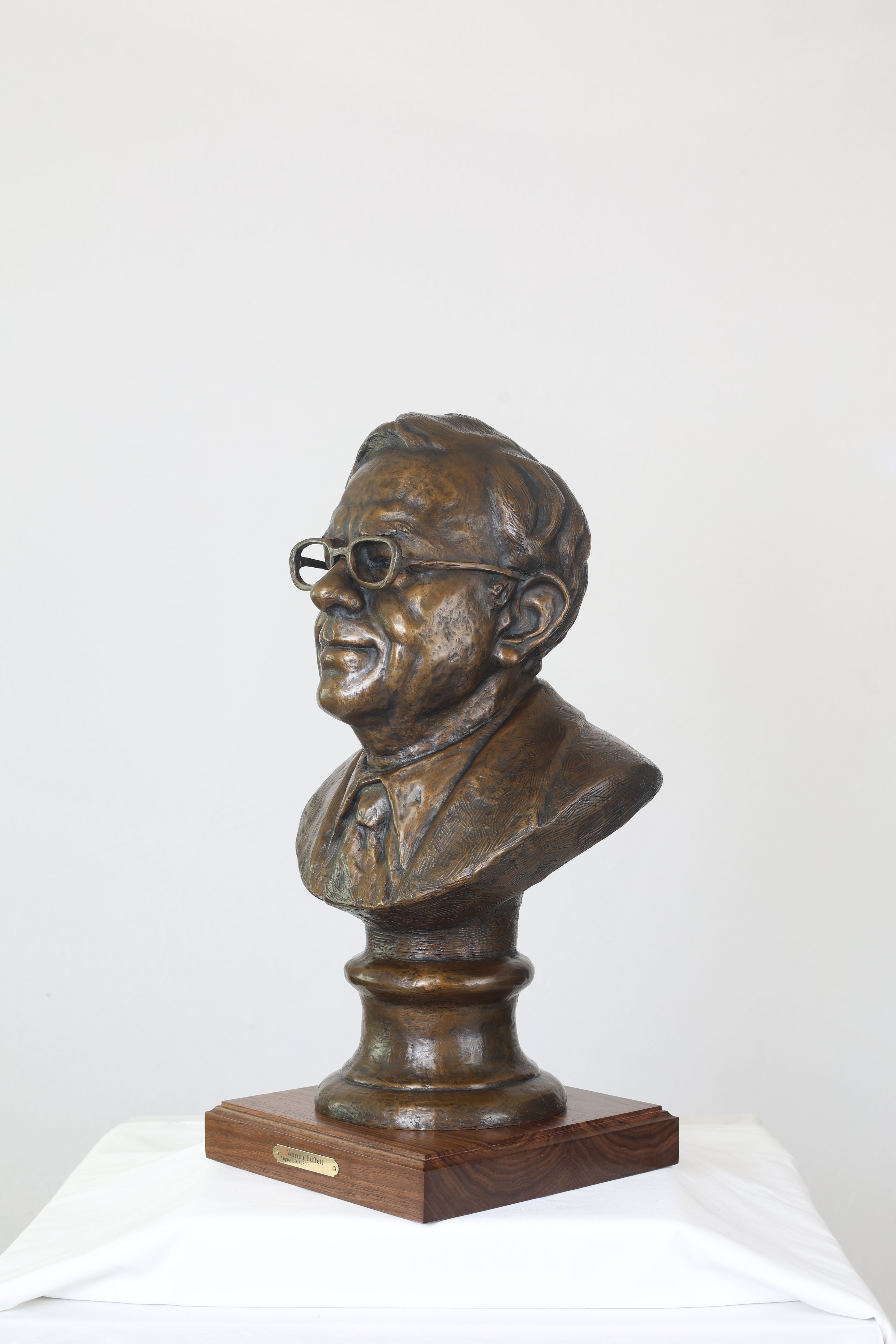 Warren Buffett Sculpture